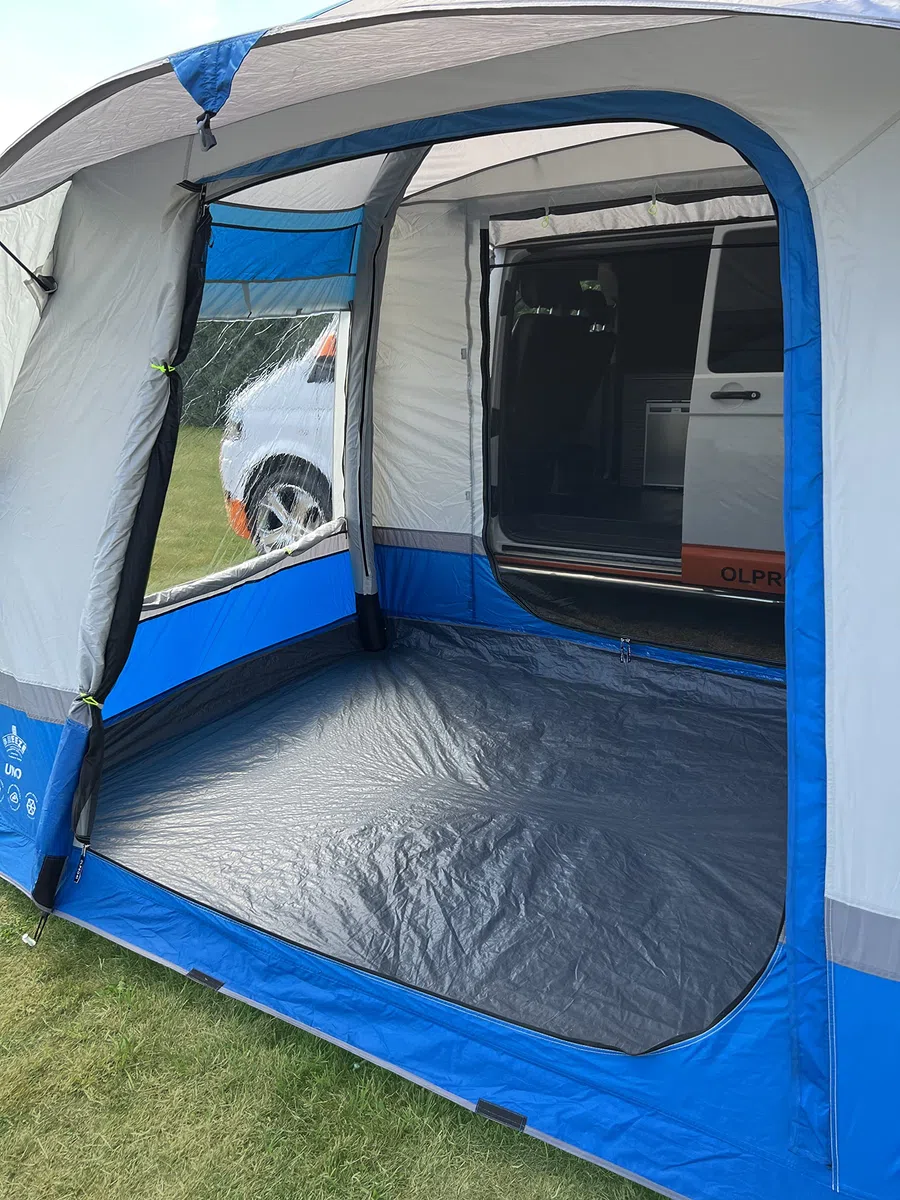 OLPRO Uno Breeze Aufblasbares Vorzelt für Wohnmobile, 3,3 m x 2,2 m, Blau und Grau, eingenähte Bodenplane, freistehend, Zelt, Luftstrahl, für Fahrzeuge mit einer Höhe von 190 cm - 250 cm
